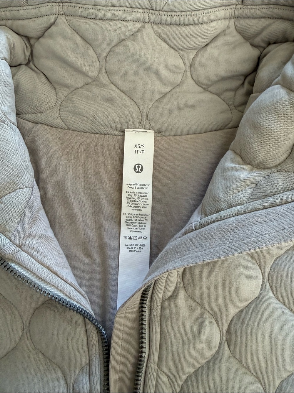 lululemon athletica Quilted Cowl Neck Pullover - Light Gray - Picture 2 of 3